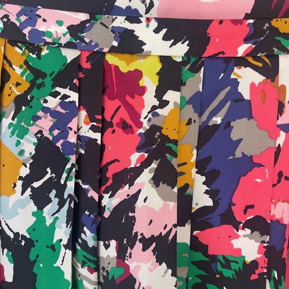 J. Crew Skirt, 100% Silk, Pockets, Multi-Colored Abstract Floral, EUC - Picture 4 of 10